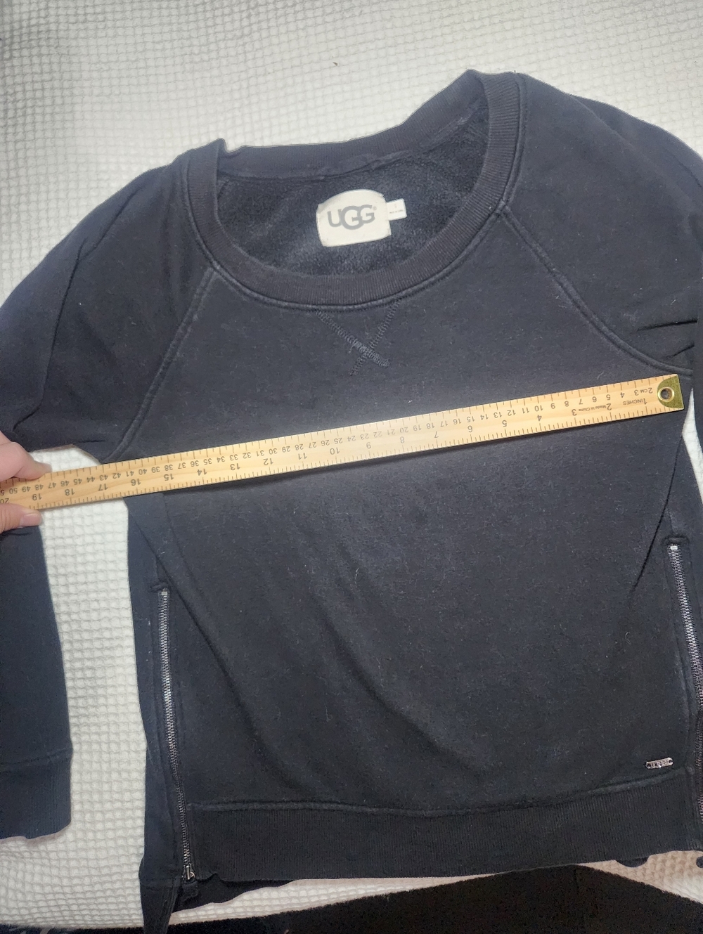 UGG Morgan Women's Black Sweatshirt Top Size S - Picture 4 of 11